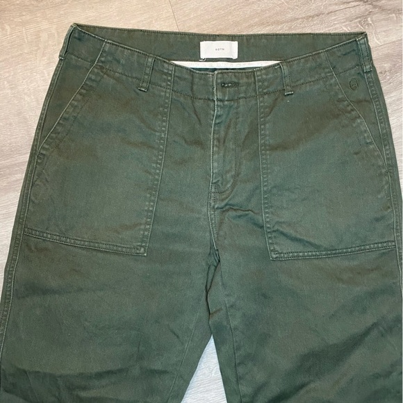 KOTN Antifit Unisex Olive Green Straight Leg Pants - Picture 3 of 8